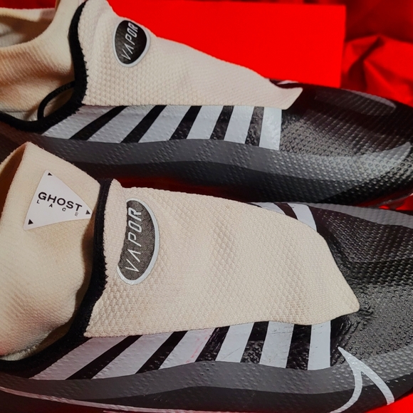 Nike Vapor Edge Pro 360 FB Cleats, size 12 men, blk/white - Picture 8 of 11